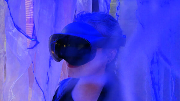 VR-glasses in blue veils