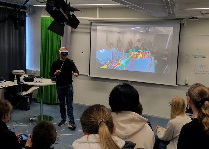 Salon tiedelukion vierailu